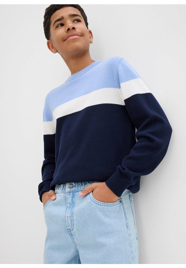 bonprix - Dżinsy loose fit w wygodnym fasonie, prosta nogawka. Kolor: niebieski