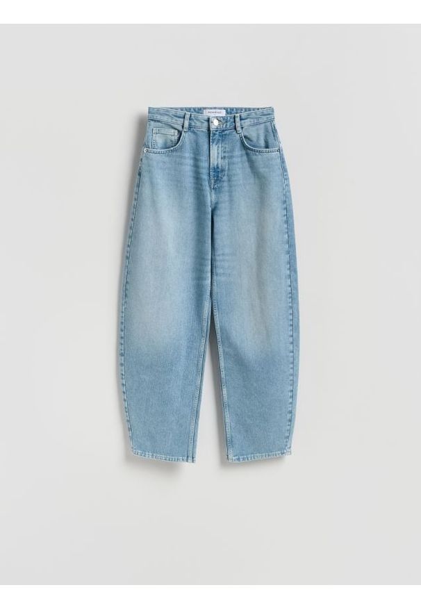 Reserved - Jeansy barrel leg - niebieski. Kolor: niebieski