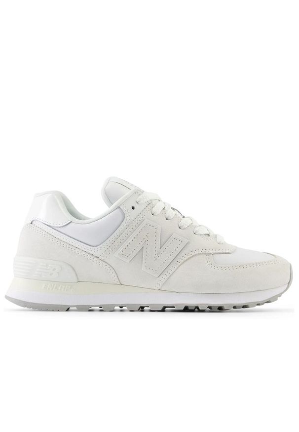 Buty New Balance WL5742BD - białe. Kolor: biały. Materiał: guma, zamsz, skóra. Szerokość cholewki: normalna. Model: New Balance 574