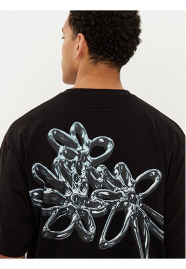 Filling Pieces T-Shirt Unisex Chrome Flower 7449982 Czarny Regular Fit. Kolor: czarny. Materiał: bawełna