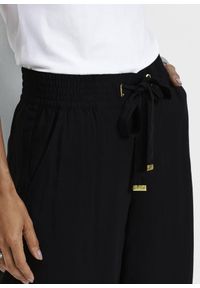 bonprix - Bermudy z wiskozy. Kolor: czarny. Materiał: wiskoza. Styl: sportowy #3