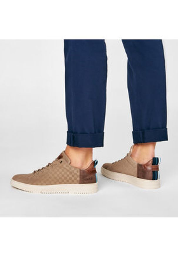 QUAZI Sneakersy QZ-13-04-000632 Brązowy. Kolor: brązowy. Materiał: skóra, nubuk