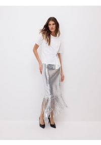 Reserved - Cekinowa spódnica z frędzlami - srebrny. Kolor: srebrny. Materiał: dzianina. Wzór: gładki #1