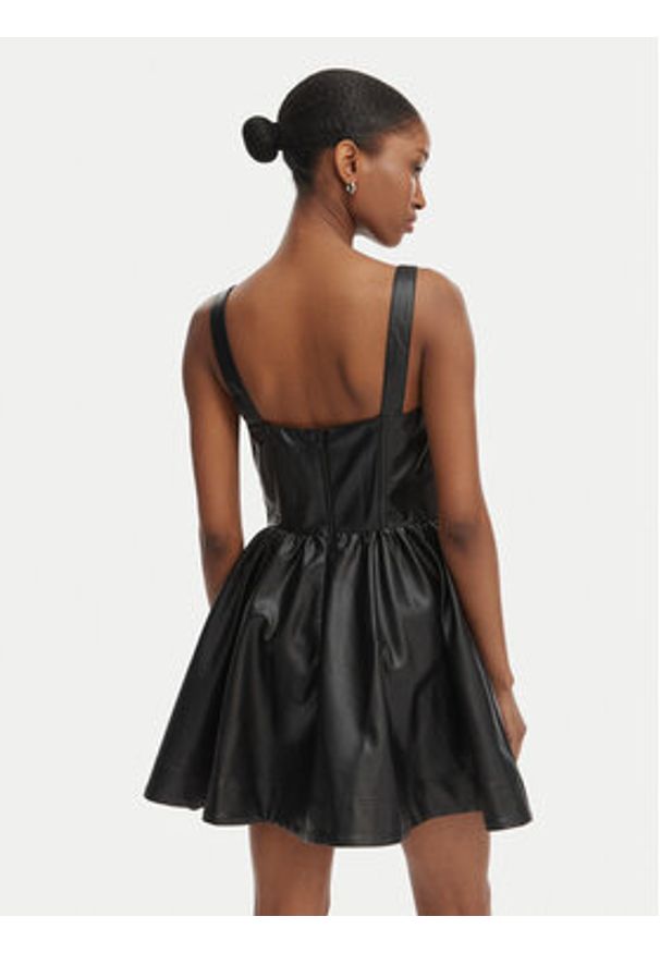 BARDOT - Bardot Sukienka z imitacji skóry Savoy 60114DB Czarny Regular Fit. Kolor: czarny. Materiał: syntetyk