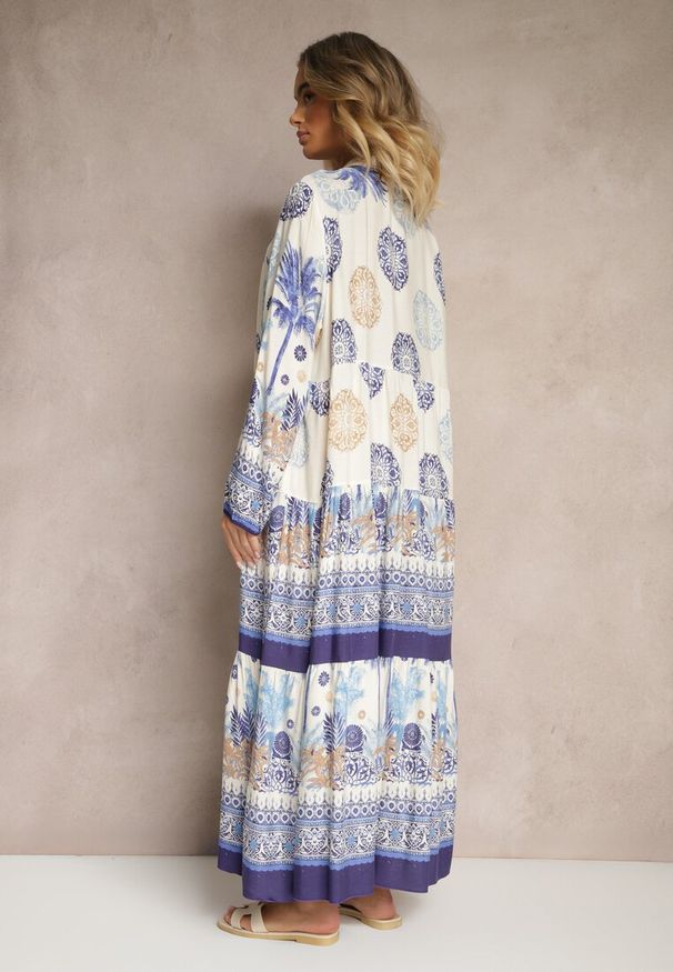 Renee - Niebieska Sukienka z Wiskozy Rozkloszowana w Print Boho Aedia. Okazja: na co dzień. Typ kołnierza: dekolt w serek. Kolor: niebieski. Materiał: wiskoza. Wzór: nadruk. Styl: boho