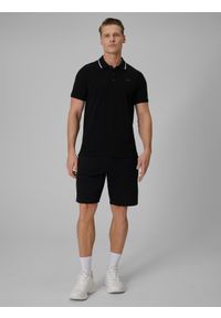 4f - 4F Koszulka polo regular męska - czarna S. Okazja: na spacer, na co dzień, do pracy. Typ kołnierza: polo. Kolor: czarny. Materiał: dzianina, skóra, materiał. Styl: casual, klasyczny #2