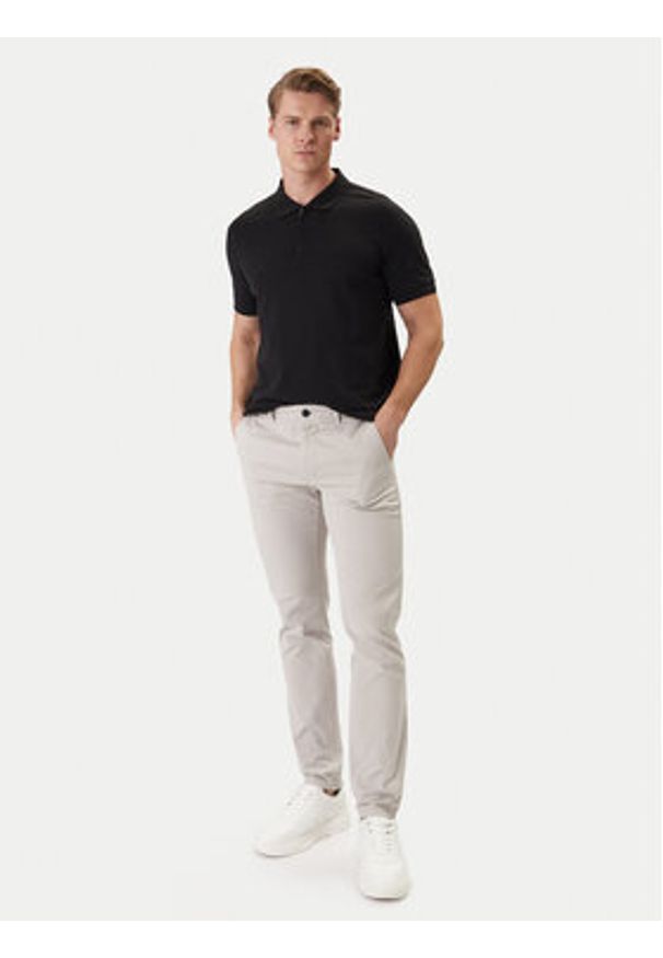 BOSS Spodnie materiałowe Chino 50510933 Beżowy Regular Fit. Kolor: beżowy. Materiał: bawełna