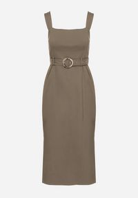 Born2be - Ciemnozielona Dopasowana Sukienka z Wiskozą z Rozcięciami i Paskiem z Klamrą Mepelle. Okazja: na co dzień. Typ kołnierza: dekolt kwadratowy. Kolor: zielony. Materiał: wiskoza. Typ sukienki: dopasowane. Styl: elegancki, casual, klasyczny #5