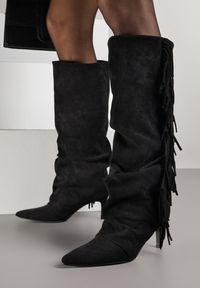 Renee - Czarne Kozaki z Imitacji Zamszu na Szpilce z Marszczoną Cholewką z Frędzlami Linotris. Okazja: na co dzień. Kolor: czarny. Materiał: zamsz. Szerokość cholewki: normalna. Obcas: na szpilce. Styl: casual #5