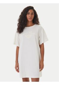 Emporio Armani Sukienka codzienna EW004078 AF20244 U1131 Biały Regular Fit. Okazja: na co dzień. Kolor: biały. Materiał: bawełna. Typ sukienki: proste. Styl: casual #1