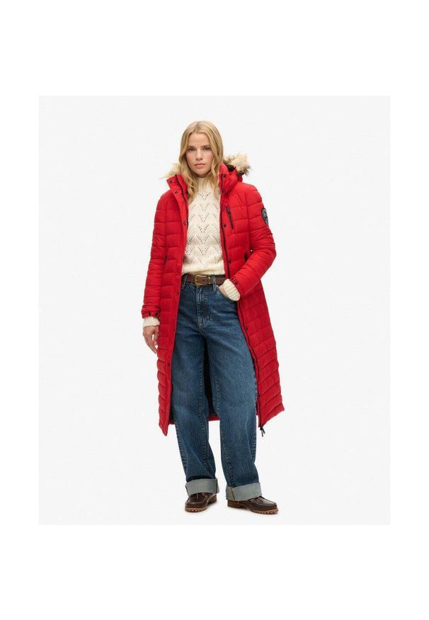 Superdry - Długi pikowany płaszcz z kapturem Fuji od SUPERDRY. Typ kołnierza: kaptur. Kolor: czerwony. Długość rękawa: długi rękaw. Długość: długie. Styl: elegancki
