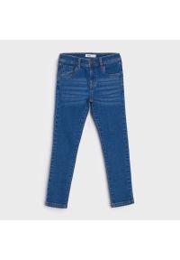 Sinsay - Spodnie jeansowe slim - Niebieski. Kolor: niebieski #1