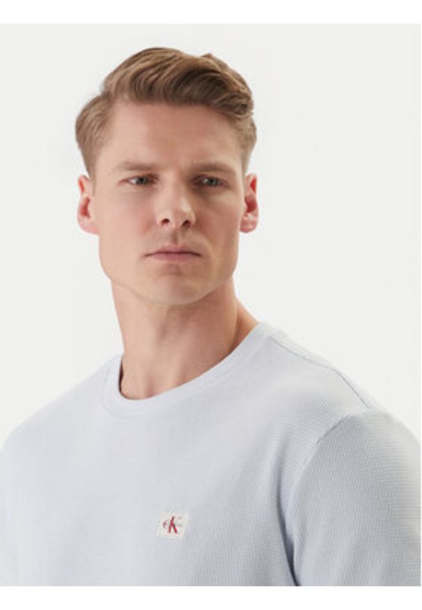 Calvin Klein Jeans T-Shirt LV04RD008G Niebieski Regular Fit. Kolor: niebieski. Materiał: bawełna