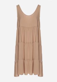 Born2be - Beżowa Sukienka a Rozkloszowana Sukienka na Ramiączkach z Falbanami Criselles. Okazja: na spacer, na plażę. Typ kołnierza: kołnierz z falbankami. Kolor: beżowy. Materiał: bawełna. Długość rękawa: na ramiączkach. Sezon: lato. Styl: elegancki #5