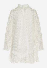 Born2be - Biała Trapezowa Sukienka Mini z Ażurowym Wzorem i Falbankami Virenia. Typ kołnierza: kołnierz z falbankami. Kolor: biały. Wzór: ażurowy. Typ sukienki: trapezowe. Długość: mini #7