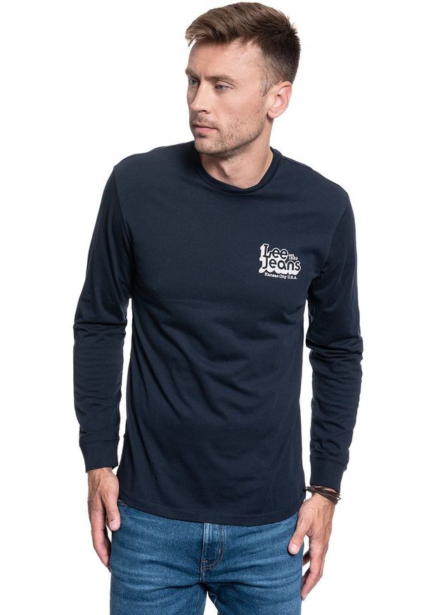 Lee - MĘSKA KOSZULKA LONGSLEVE LEE LS 70S LOGO TEE SKY CAPTAIN L62OFQHY 112114758