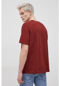 Levi's® - Levi's T-shirt bawełniany kolor bordowy gładki. Okazja: na spotkanie biznesowe. Kolor: czerwony. Materiał: bawełna. Wzór: gładki. Styl: biznesowy #3