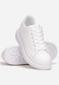 Born2be - Białe Sneakersy z Perforacją na Grubej Podeszwie Rilee. Kolor: biały. Materiał: skóra ekologiczna. Szerokość cholewki: normalna. Sezon: wiosna, jesień #4