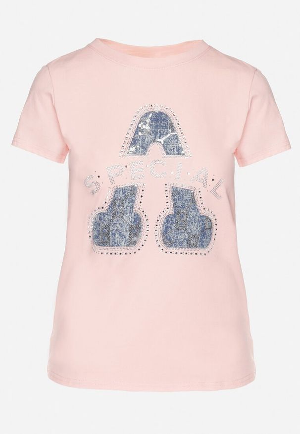 Born2be - Różowy Bawełniany T-shirt Ozdobiony Napisem i Cyrkoniami Isnorea. Okazja: na co dzień. Kolor: różowy. Materiał: bawełna. Wzór: aplikacja, napisy. Styl: glamour, casual