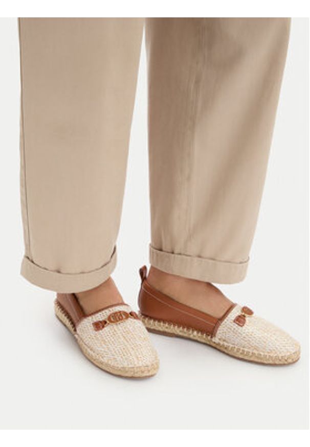 Liu Jo Espadryle Capri 04 SA6097 EX347 Brązowy. Kolor: brązowy. Materiał: skóra