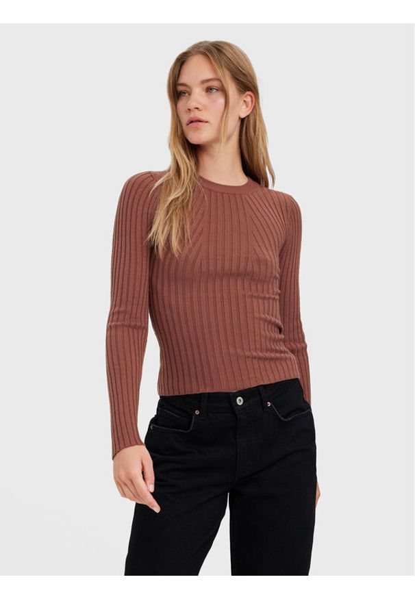 Sweter Vero Moda. Kolor: brązowy. Materiał: wiskoza