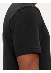 Calvin Klein T-Shirt Degrade Logo K10K112501 Czarny Regular Fit. Kolor: czarny. Materiał: bawełna #5