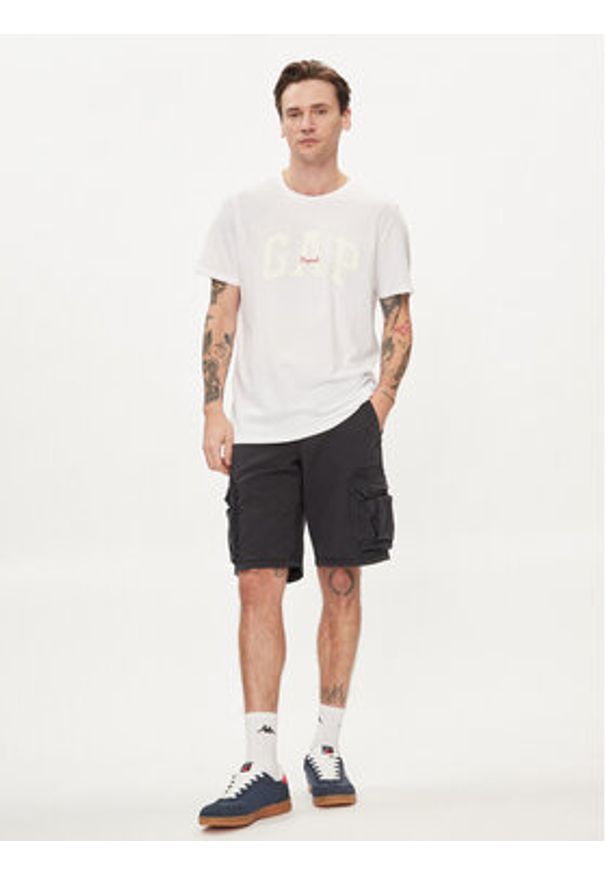 GAP - Gap T-Shirt 471777-08 Biały Regular Fit. Kolor: biały. Materiał: bawełna