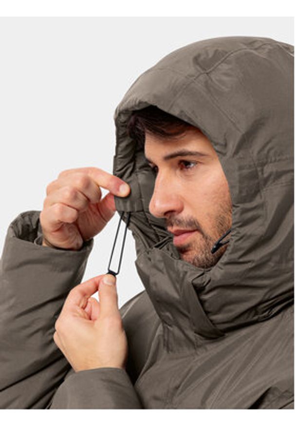 Jack Wolfskin Kurtka zimowa Textor Utility Jkt 1116101 Brązowy Regular Fit. Kolor: brązowy. Materiał: syntetyk. Sezon: zima