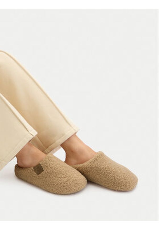 G-Star RAW - G-Star Raw Kapcie CEO-WSS21713-01 Beżowy. Kolor: beżowy. Materiał: materiał