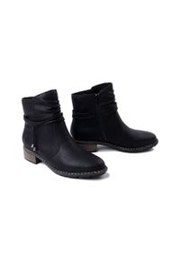 Rieker - RIEKER 77263-00 black, botki damskie. Zapięcie: zamek. Kolor: czarny. Materiał: futro. Obcas: na obcasie. Wysokość obcasa: średni