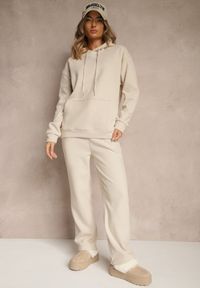 Renee - Beżowy 2-częściowy Komplet Dresowy z Bluzą i Spodniami Orifira. Kolor: beżowy. Materiał: dresówka