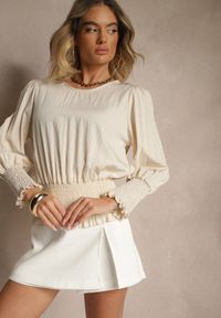 Renee - Jasnobeżowa Bluzka z Wiskozą Ozdobiona Ściągaczami Tosara. Okazja: na co dzień. Kolor: beżowy. Materiał: wiskoza. Długość rękawa: długi rękaw. Długość: długie. Wzór: aplikacja. Styl: casual #5