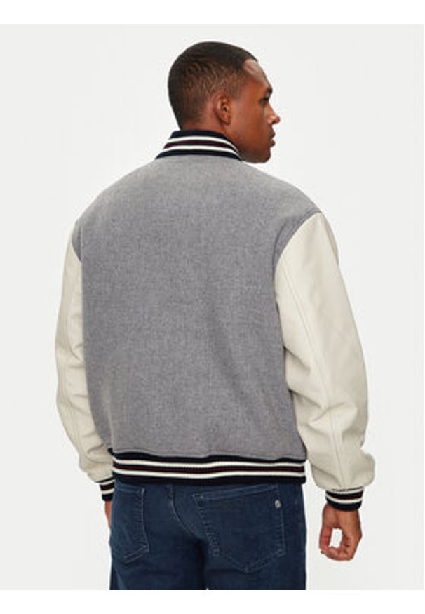 TOMMY HILFIGER - Tommy Hilfiger Kurtka bomber Varsity MW0MW37032 Szary Regular Fit. Kolor: szary. Materiał: wełna