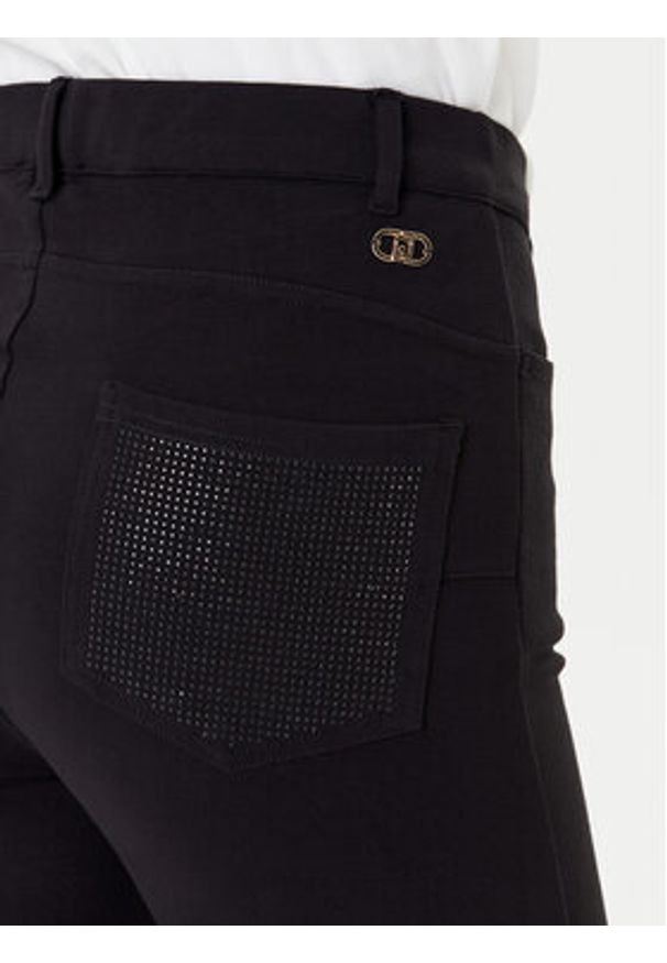 Liu Jo Sport Spodnie materiałowe TF5129 JS182 Czarny Regular Fit. Kolor: czarny. Materiał: wiskoza. Styl: sportowy