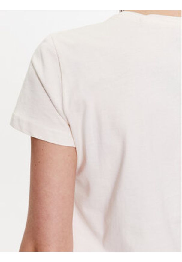 Mustang T-Shirt Alexia 1013400 Écru Regular Fit. Materiał: bawełna