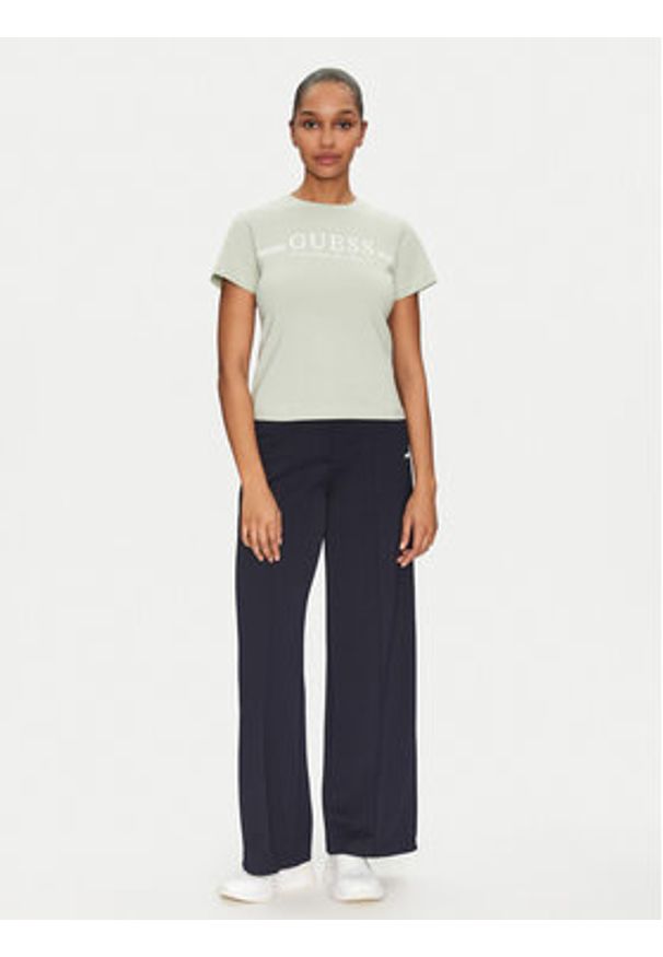 Guess T-Shirt V5GI03 I3Z14 Zielony Regular Fit. Kolor: zielony. Materiał: bawełna