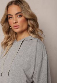 Renee - Szara Bluza Oversize z Kapturem i Kangurkową Kieszenią Befiana. Okazja: na co dzień, na spacer. Typ kołnierza: kaptur. Kolekcja: plus size. Kolor: szary. Materiał: jeans, dzianina. Długość rękawa: długi rękaw. Długość: długie. Wzór: aplikacja. Styl: casual #3