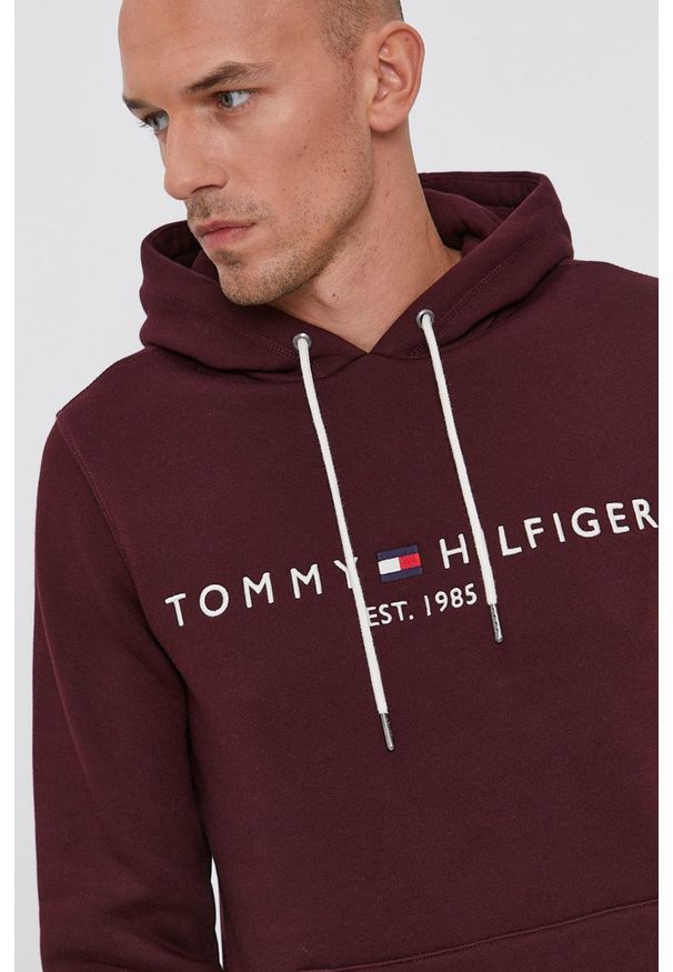 TOMMY HILFIGER - Tommy Hilfiger - Bluza. Okazja: na co dzień. Kolor: czerwony. Styl: casual