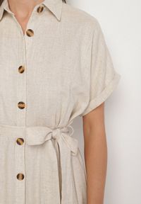 Born2be - Beżowa Koszulowa Sukienka z Lnem Wiskozą i Paskiem Lenaviel. Okazja: na co dzień. Kolor: beżowy. Materiał: len, wiskoza. Typ sukienki: koszulowe. Styl: klasyczny, casual #4
