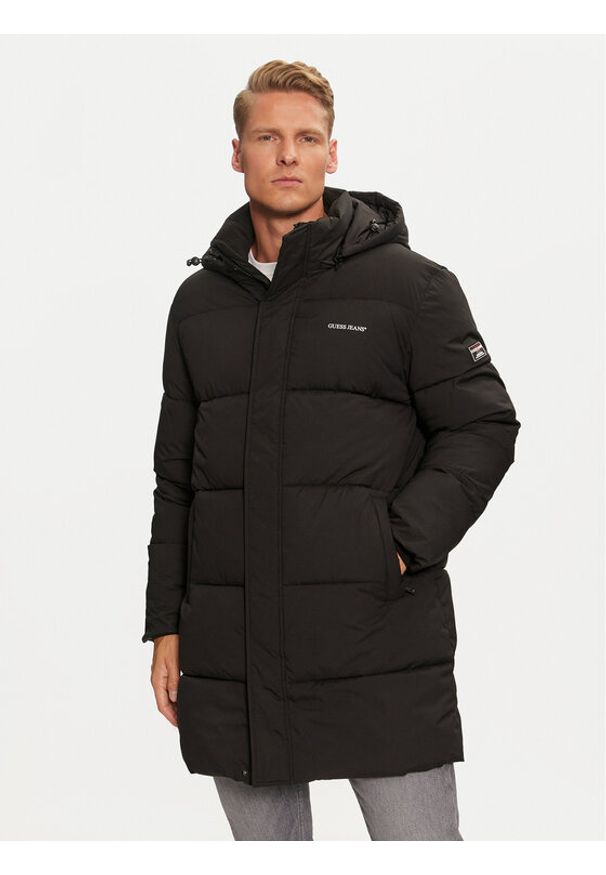 Guess Jeans Kurtka zimowa M4BL26 WGII2 Czarny Regular Fit. Kolor: czarny. Materiał: syntetyk. Sezon: zima