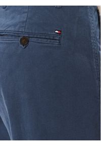 TOMMY HILFIGER - Tommy Hilfiger Spodnie materiałowe WW0WW42233 Niebieski Relaxed Fit. Kolor: niebieski. Materiał: bawełna #4