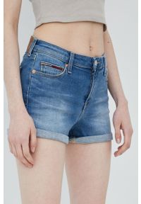 Tommy Jeans szorty jeansowe BF0231 damskie gładkie medium waist. Kolor: niebieski. Materiał: denim, tkanina. Wzór: gładki