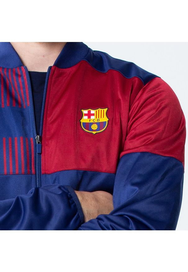 Dres piłkarski dla dorosłych FC Barcelona 21/22. Kolor: czerwony, niebieski, wielokolorowy. Materiał: dresówka. Sport: piłka nożna