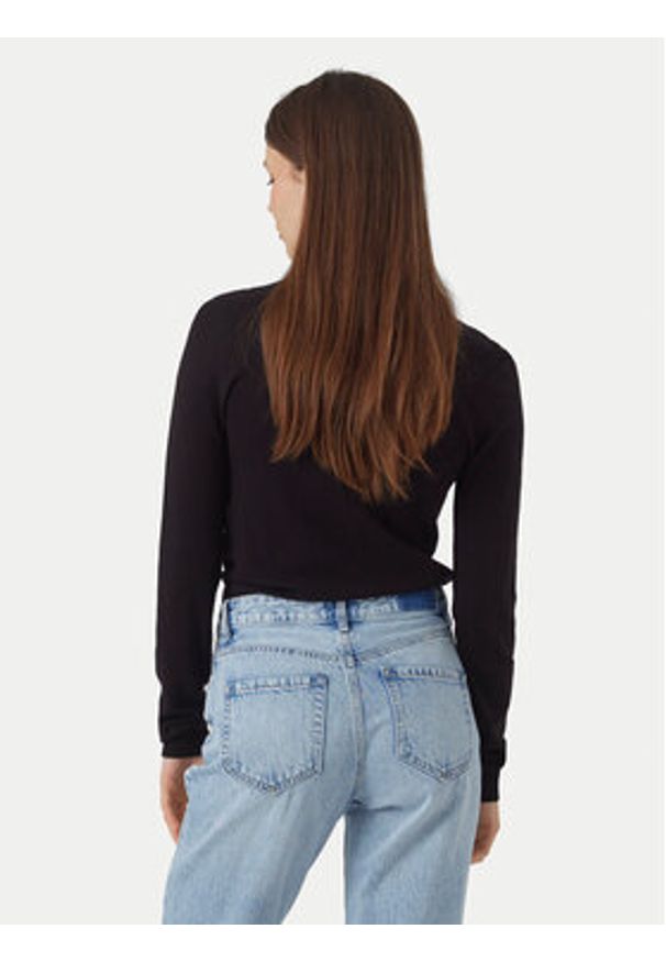 Vero Moda Golf Happiness 10300472 Czarny Slim Fit. Typ kołnierza: golf. Kolor: czarny. Materiał: syntetyk