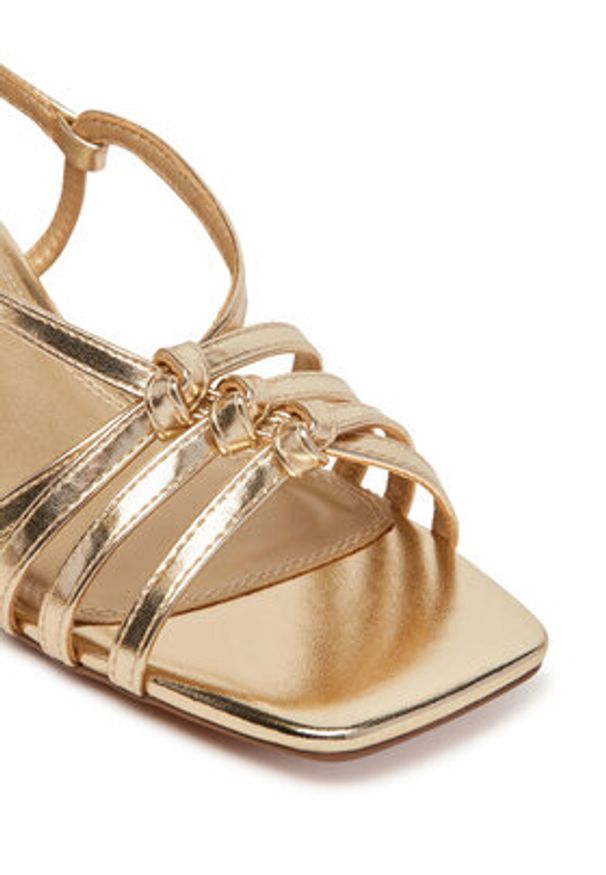 Pepe Jeans Sandały PLS90683 Złoty. Kolor: złoty. Materiał: skóra