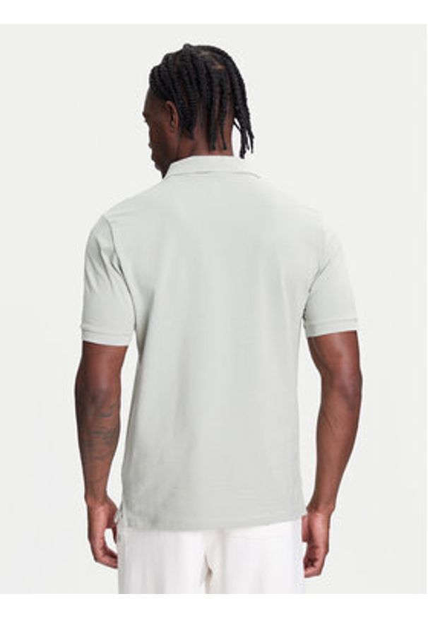 Guess Polo Z5YP02 K9WF1 Zielony Regular Fit. Typ kołnierza: polo. Kolor: zielony. Materiał: bawełna