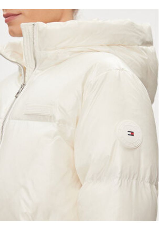 TOMMY HILFIGER - Tommy Hilfiger Kurtka puchowa New York Gloss WW0WW40836 Écru Relaxed Fit. Materiał: syntetyk