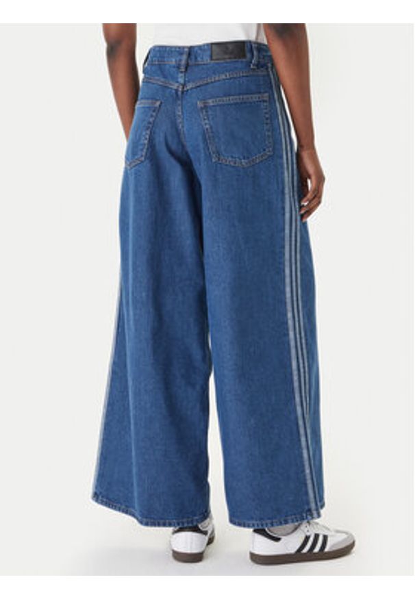 Adidas - adidas Jeansy Firebird Adilenium KD2906 Niebieski Wide Leg. Kolor: niebieski