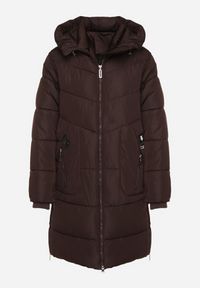 Born2be - Brązowa Kurtka Pikowana z Kapturem i Suwakami po Bokach Lindrie. Okazja: na spacer, na co dzień. Typ kołnierza: kaptur. Kolor: brązowy. Materiał: poliester, jeans, dzianina. Długość: długie. Styl: casual #3