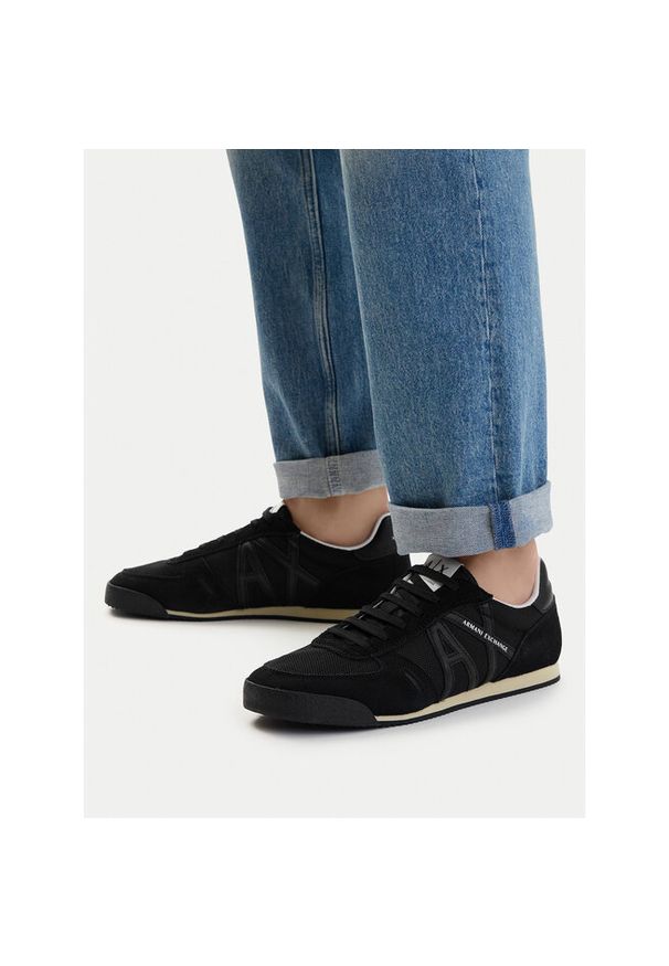 Sneakersy Armani Exchange. Kolor: czarny